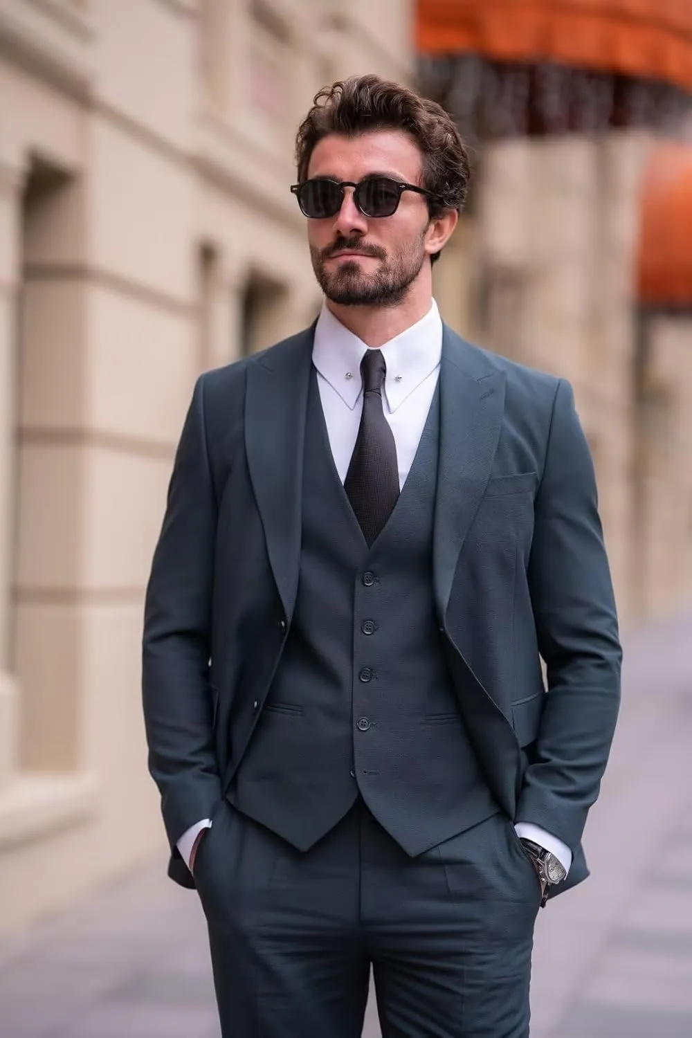 EMERAIDVLN Men's Party Suits 3 Piece Slim Fit Wedding Prom Business Suit 2 Button Peak Lapel Blazer Vest and Pants Tuxedo Set